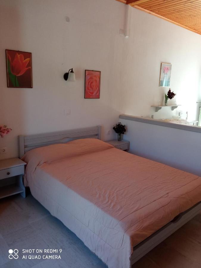 Soustas Apartments Longós Екстериор снимка