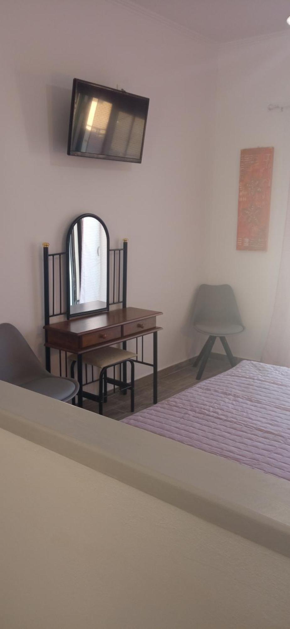 Soustas Apartments Longós Екстериор снимка