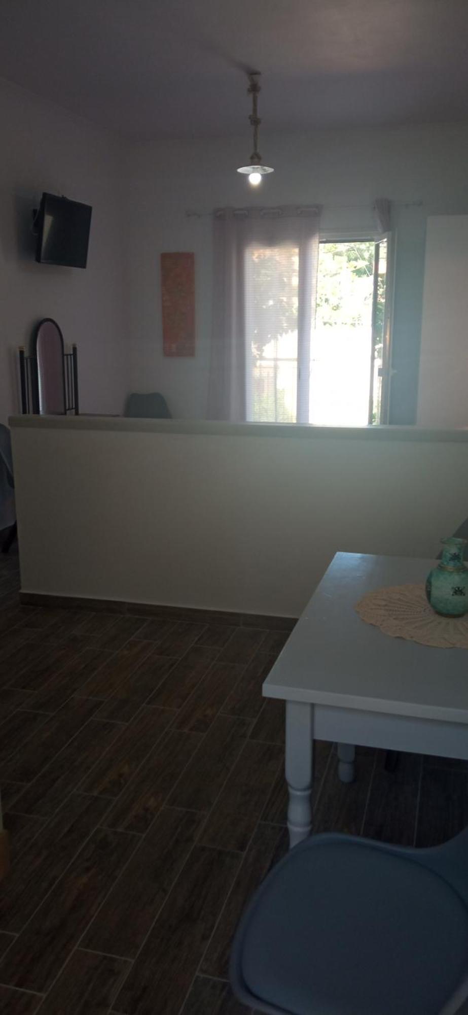 Soustas Apartments Longós Екстериор снимка
