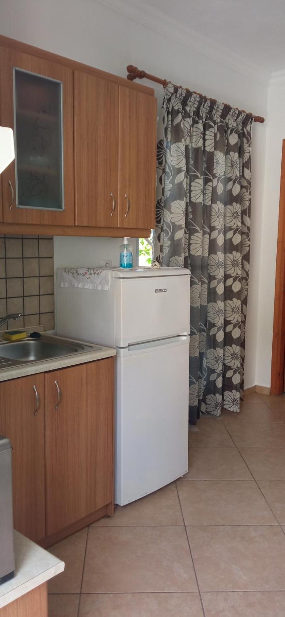 Soustas Apartments Longós Екстериор снимка