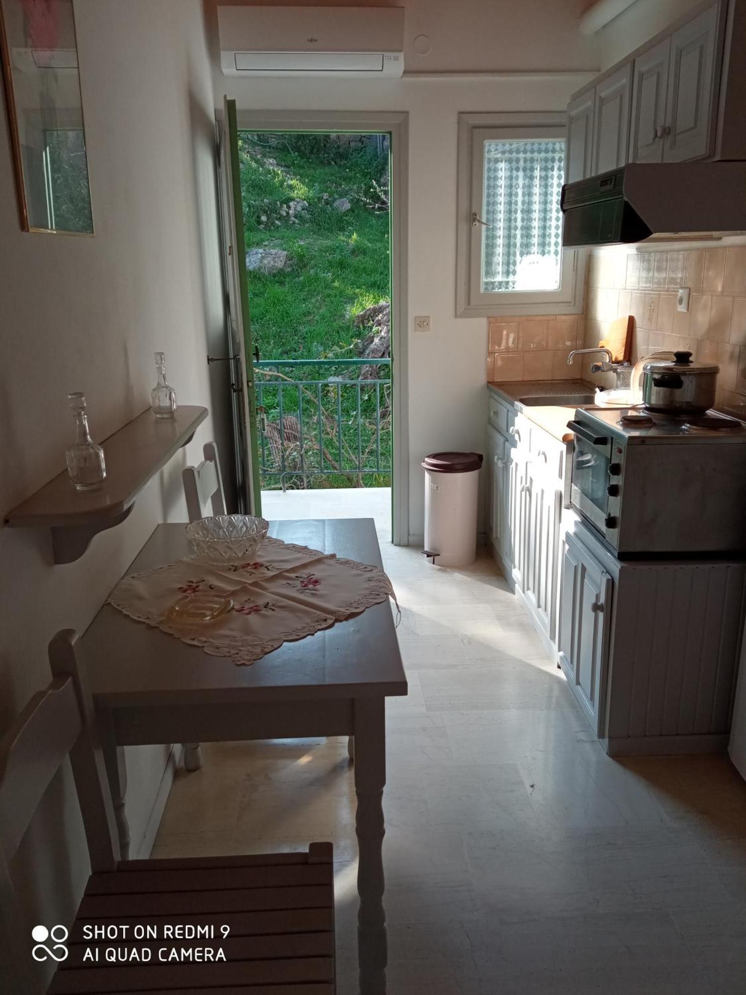 Soustas Apartments Longós Екстериор снимка