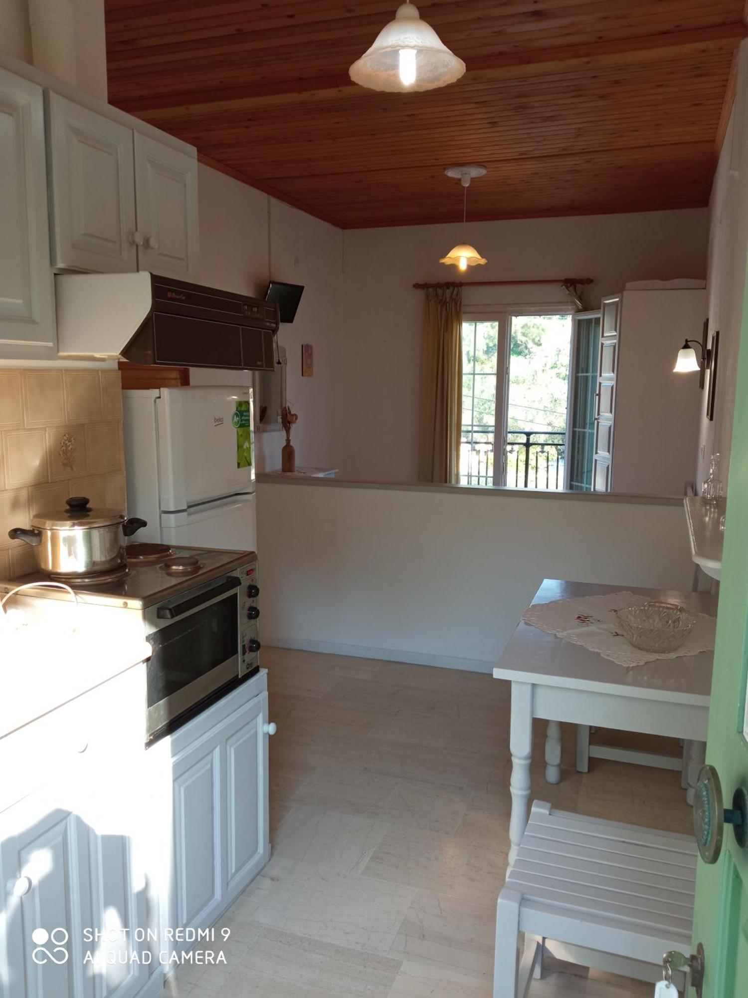Soustas Apartments Longós Екстериор снимка